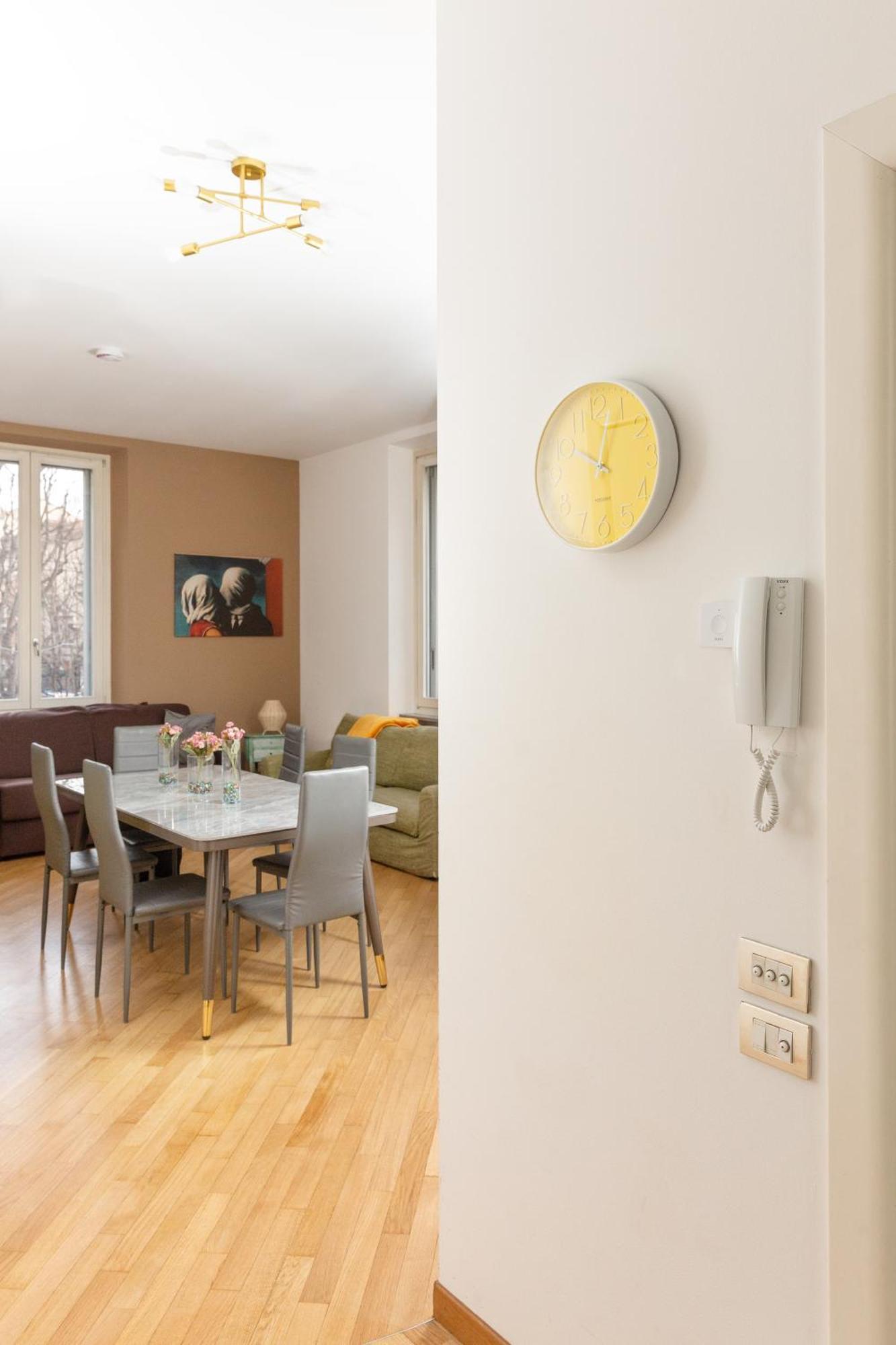 Free Parking Exclusive Apartment Magritte Style Μιλάνο Εξωτερικό φωτογραφία